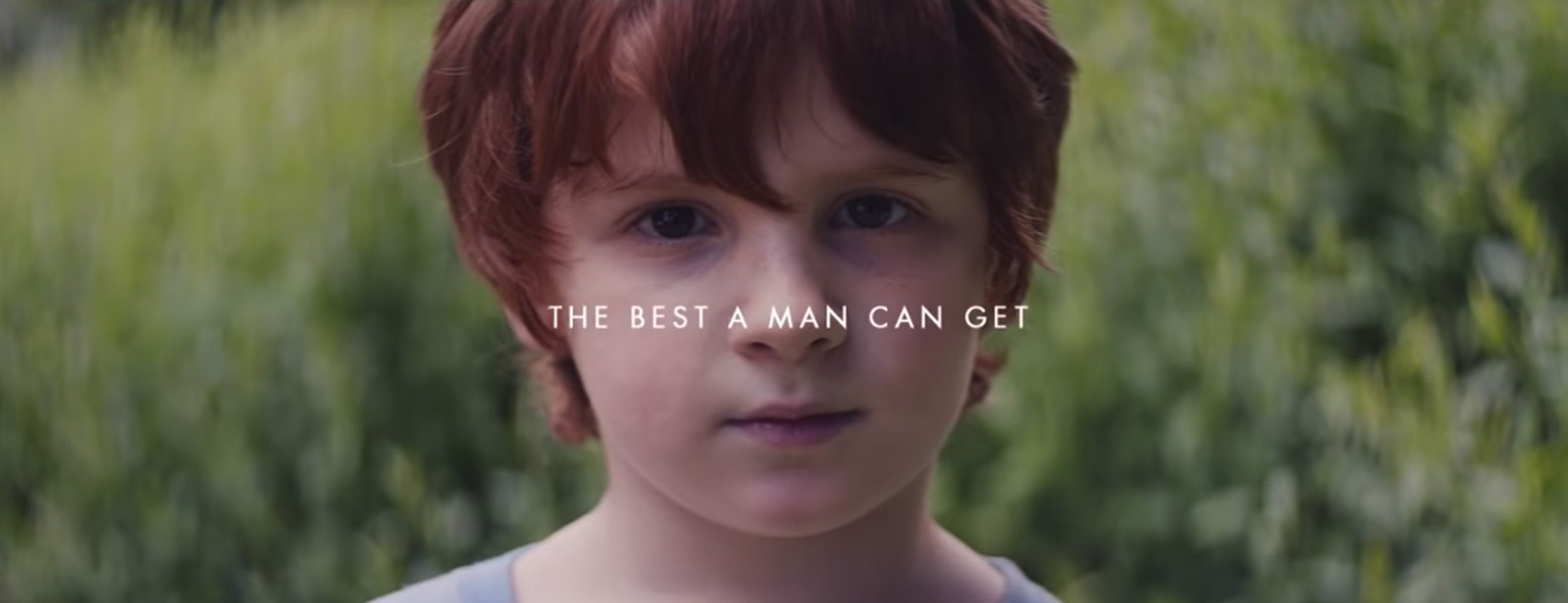 La nouvelle campagne de Gillette fait polémique en rasant la vieille barbe des clichés masculins