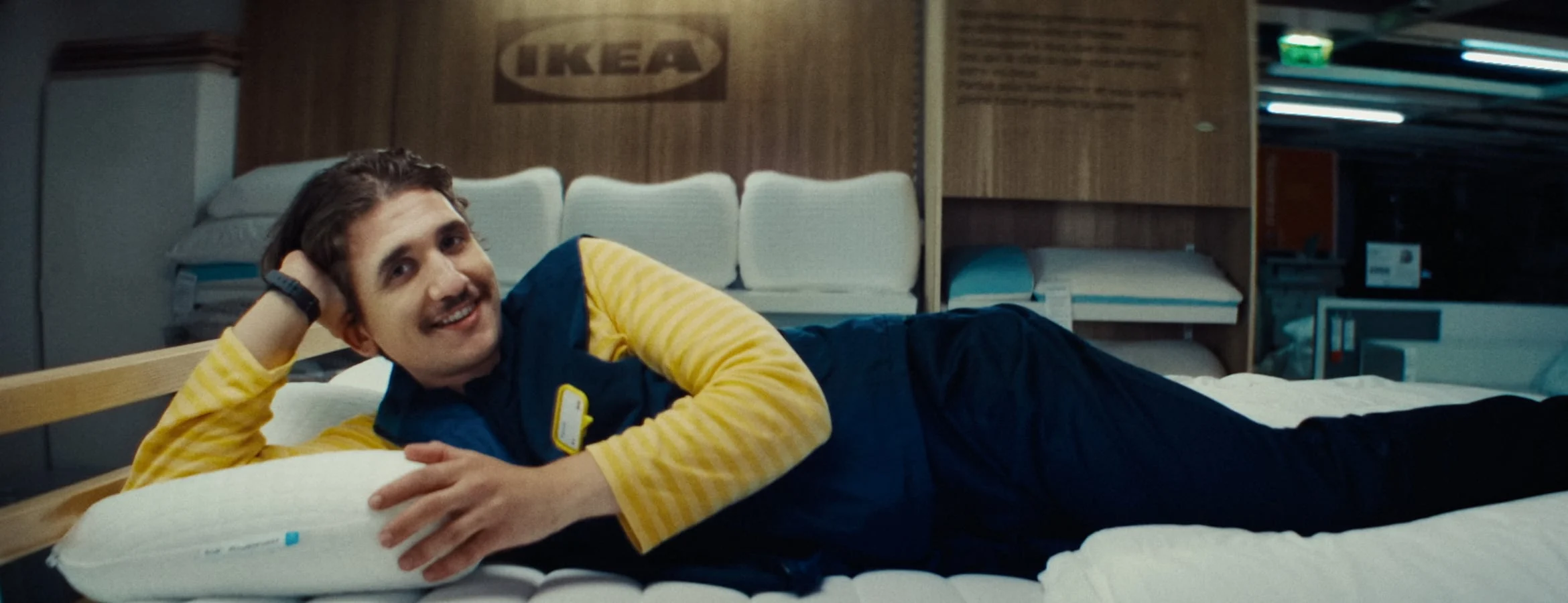 Le marchand de meubles Ikea se prend pour un marchand de sable sur Netflix